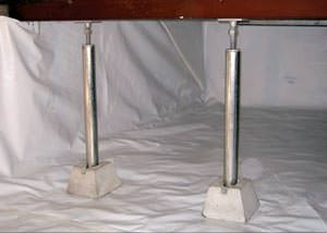 A  Fremont crawl space support system repairing a sagging structure.