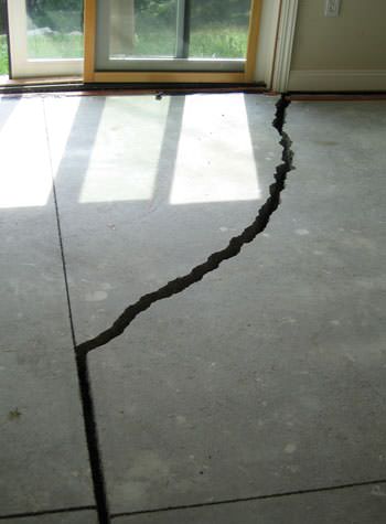 severely cracked foundation slab floor in Tracy