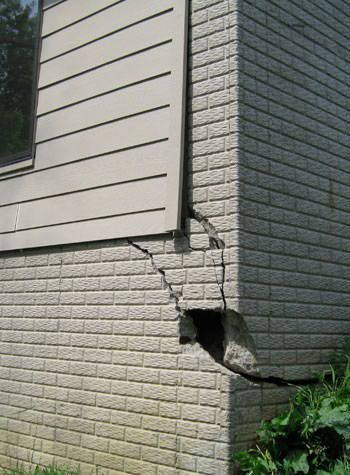 severe cracking of structural walls in Hayward