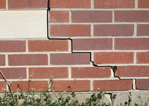 a foundation wall crack on a Tracy home.