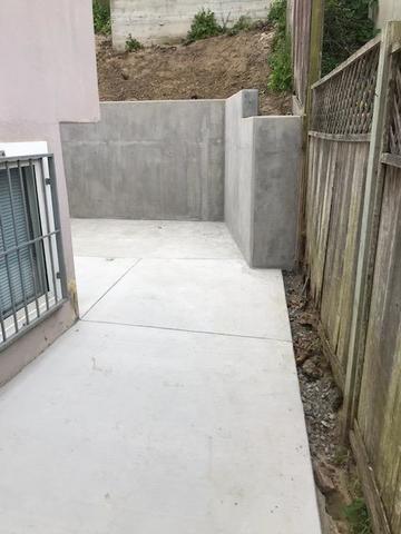 5e596fd9e4d9f_lee-wall-3